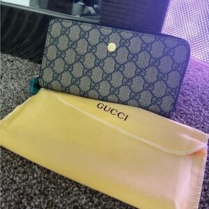 Gucci Wallet